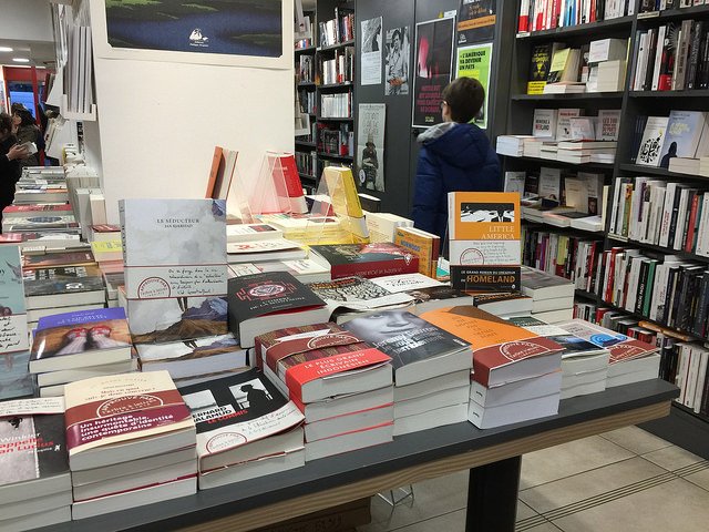 ActuaLitte's tweet photo. Un Français sur trois lit pour être heureux et épanoui https://t.co/9VvbkwUIWh #lecture #livres #France #librairies #lecteurs #romans #bonheur #livre https://t.co/aEf2iO1N8j
