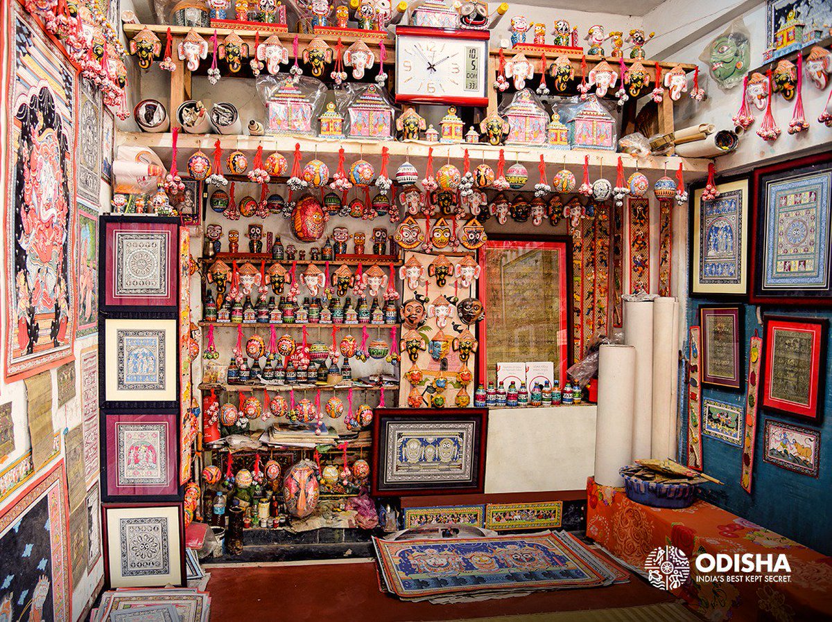 odisha_tourism's tweet photo. 🎒#WednesdayWisdom is revisiting where your heart belongs. The new digital experience of art trail with India’s Best Kept Secret is now here https://t.co/IaosXKVFQJ
#OTFeatures #OdishaTourism #BuyAndSupport🛍
@incredibleindia https://t.co/pWxmt3aCjG