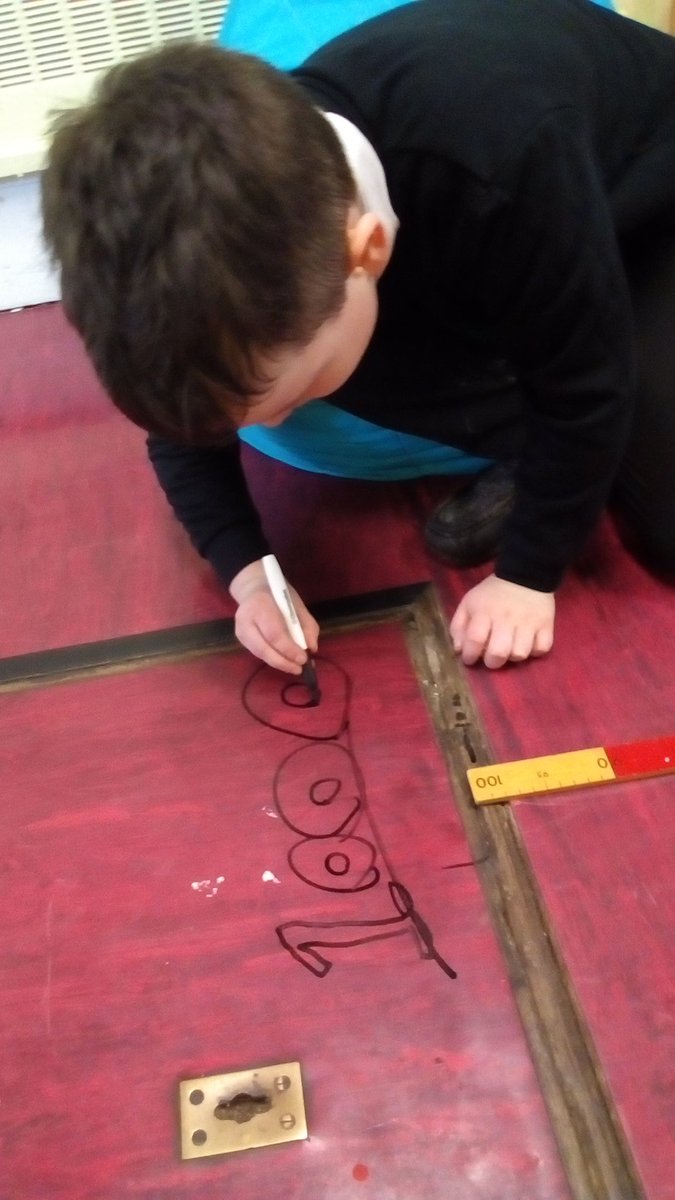 IDL/Numeracy: Scottish Wars of Independence - trying to create a time line of when things happened. 1m=100cm, 10m=1000cm = 1000 years. He did it all in his own and was very proud! #WatchUsGrow <a href="/IWBSFalkirk/">Inclusion&Wellbeing</a> @oxgangschool