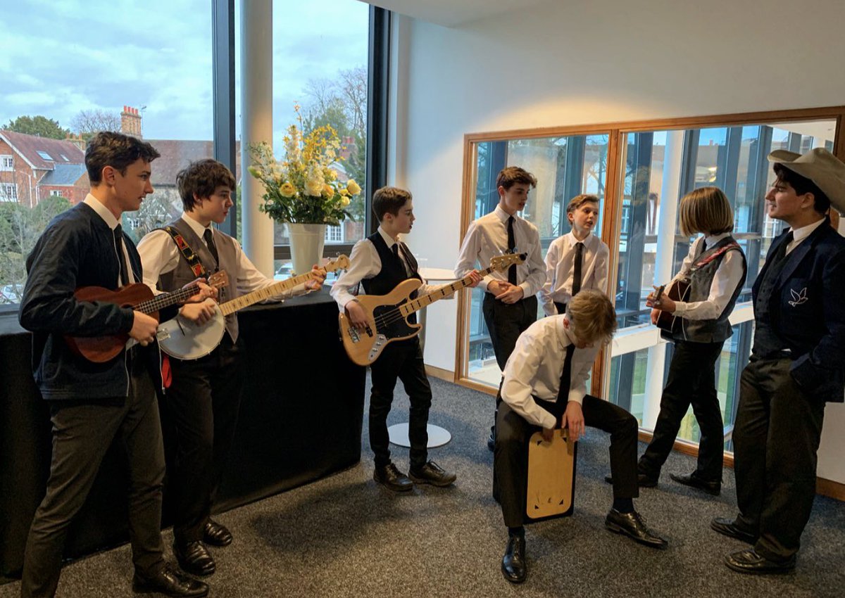 DoKSchool's tweet image. A mixture of year groups having a quick jam before heading on stage for the BIG show tonight 🎸🥁 #DoKMusic #Talent @GLiveGuildford @GuildfordRotary #SpontaneousMoments