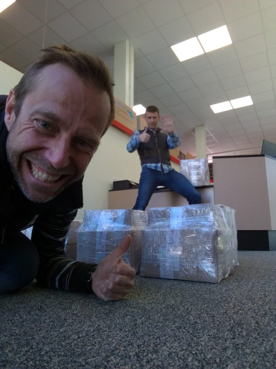 Les 1ers colis expédiés et emballés depuis notre centre Mail Boxes Etc.,  c'est parti ! #gemenos #colis