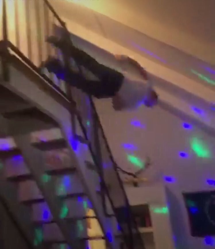 chaoticsmol's tweet image. 