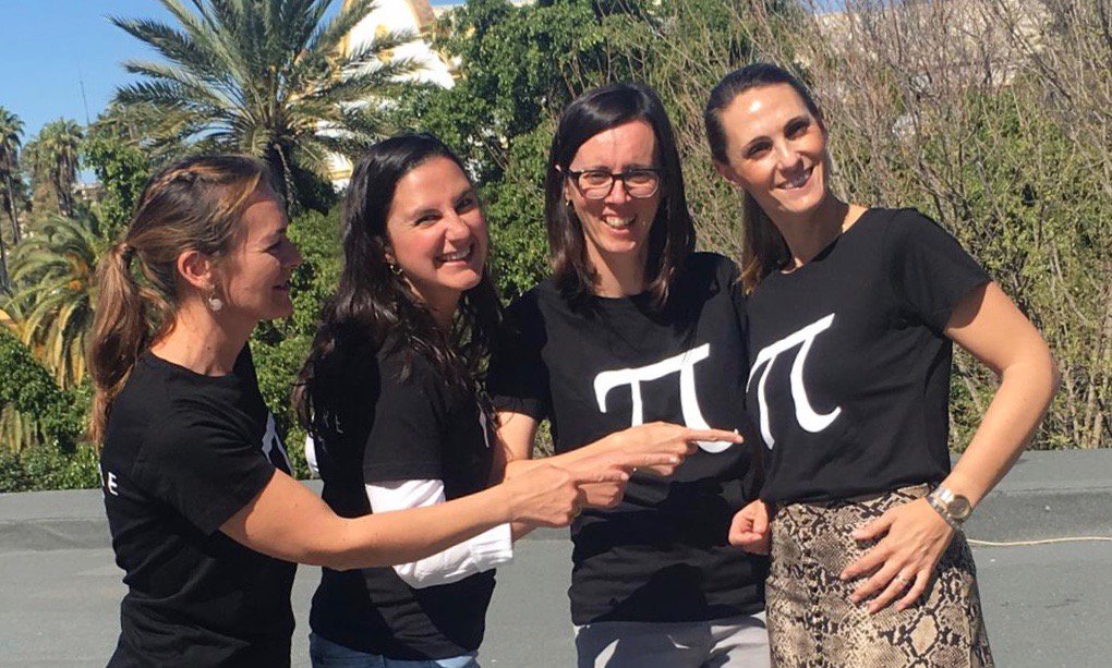 FDescubre's tweet photo. En Fundación Descubre ya estamos preparados para el #PiDaySpain
¿Ya tienes tu #SelfPi?
#PiDay2019 el gran día de las matemáticas nos espera mañana con actividades por toda España y un evento muy especial en @CanalUGR
#PiDay https://t.co/PUxl8sjS7Z