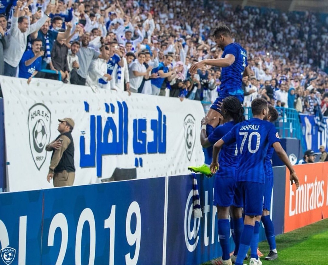 2️⃣games...6️⃣points! Hard work pays off... Congrats to my team and big thanks to our amazing fans!! #Alhilal 💙
