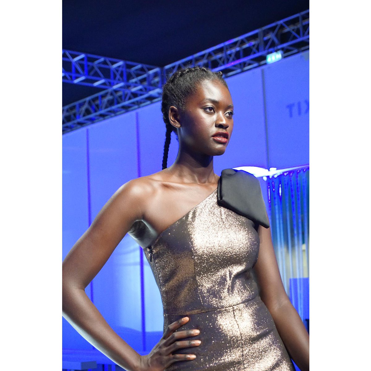 HAREANDBONE's tweet photo. Hare and Bone styling at Stylist Live 2018 #hareandbone #hareandbonesalon https://t.co/kybbTbusMS