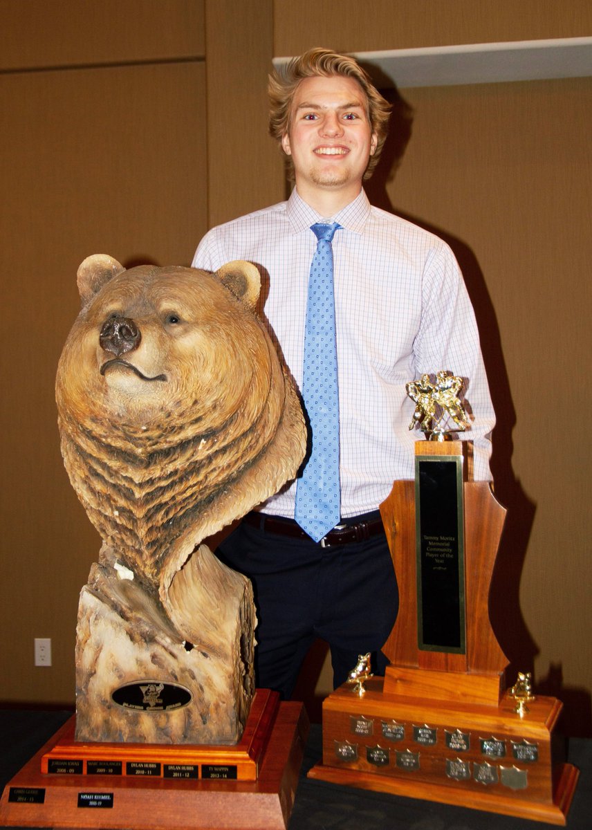 The Olds Grizzlys of <a href="/TheAJHL/">TheAJHL</a> would like to recognize our 2018/19 “Top Teammate” &amp; “Community Player”, #28 Noah Kiemel. Noah is respected for his team-first attitude &amp; play. Congrats on your well deserved awards, Noah! #TopTeammate #CommunityPlayer #AJHL