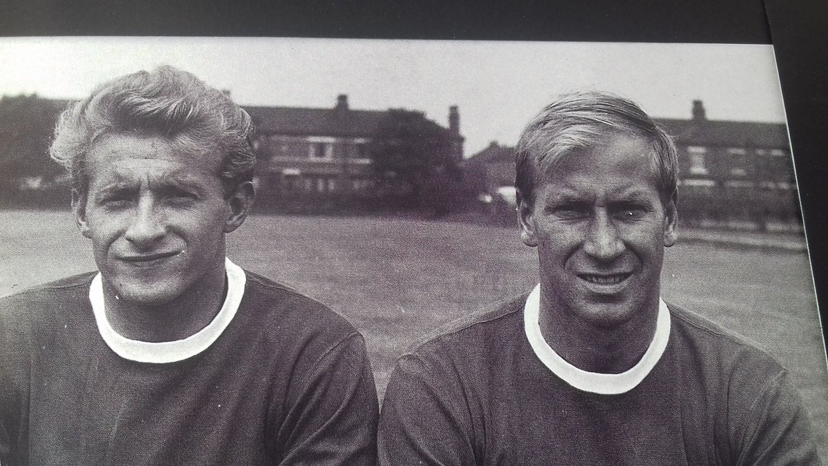 YesterdaysStars's tweet image. 🇾🇪 The King and Sir Robert , Littleton Road ? 🇾🇪

#TrinityWeek
