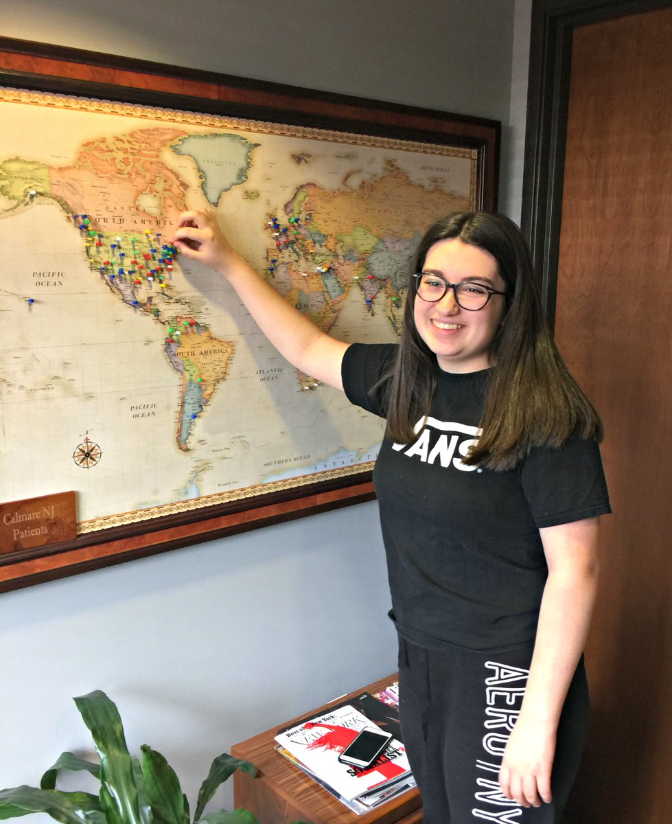 CalmareNJUSA's tweet image. 16-year-old Emma achieved no CRPS pain relief using prescription meds and traditional medicine. 
So she did what any teenager would do--she headed to @YouTube to find her own #painmanagement solution.
calmaretherapynj.com/2019/03/13/tee… …
#Calmare #pediatricneuropathy