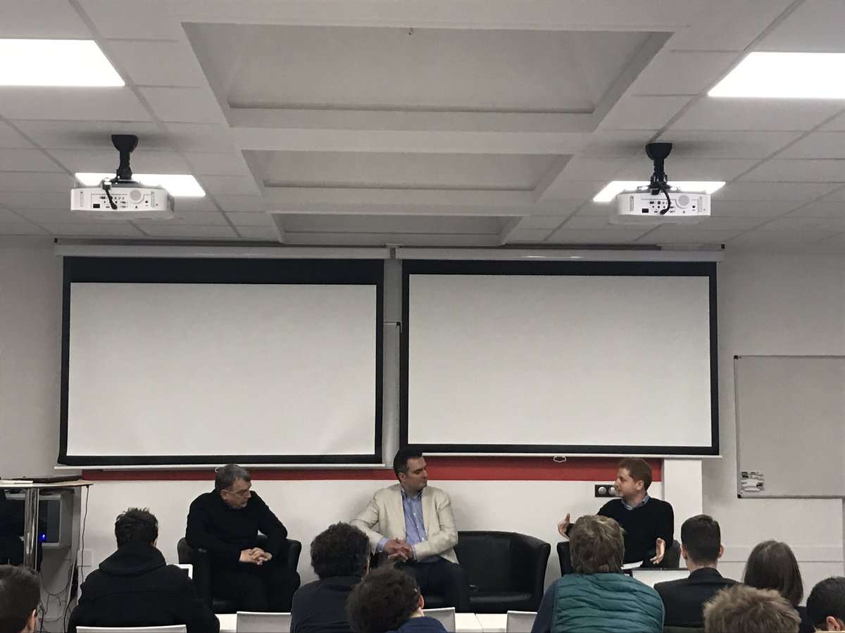 aege's tweet photo. #conference C’est parti! Les États Résiliants à l’ @ege_fr, conférence organisée dans le cadre du programme #Segor https://t.co/Ww9kZQ8GLu