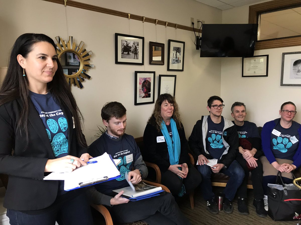 triciabrand's tweet photo. Thanks to everyone who made #PCCdayatCap a transformative opportunity for our students, leaders and legislators.
Oregon’s community colleges need $787M to respond to students and Oregon’s workforce needs. Please tell #ORleg #ORpol how critical it is to keep college affordable. https://t.co/zGl88yAklY