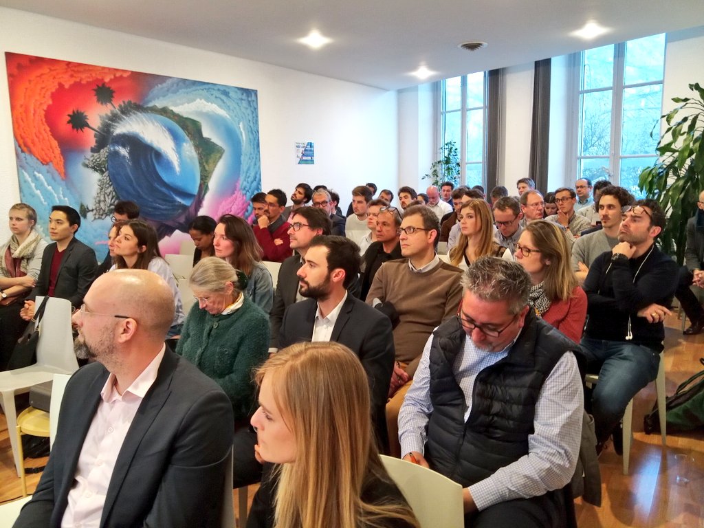 FrenchTechBdx's tweet photo. "Aujourd'hui il faut aller très vite sur l'innovation, car si vous ne mettez pas en œuvre votre idée, quelqu'un le fera dans les 15 jours."
Philippe LOUÉ (Fabrique de l’Innovation) au meet-up #OpenInnovation par @Bdx_Technowest &amp; @VillageAquitain 💬

#LaSourceEvent https://t.co/tKODW6h6Qi