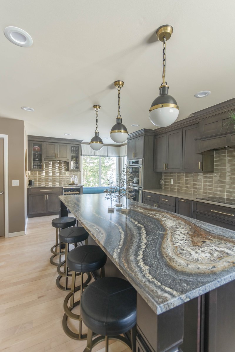 Switching out your peninsula for an island can make your space feel so much bigger!

Before pictured left
After pictured right

#kitchens #renovation #beforeandafter #remodel #homestyle #kitcheninspiration #newkitchen #kitchengoals #dreamkitchen