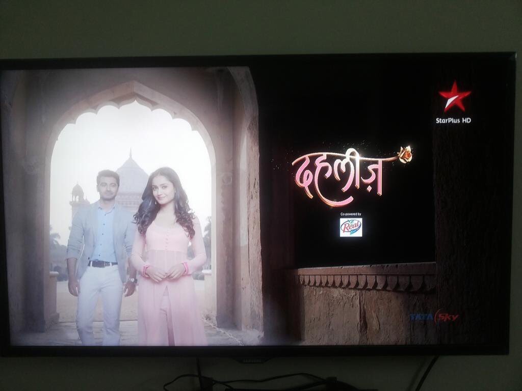 sheetal0917's tweet photo. #14March2016 one of the most wonderful Days of my life #3YearsOfDahleez #DahleezForever #Swadarsh #BestSerialEver #14March2016 To #14March2019 miss you all😘😘❤️❤️🤗🤗😍😍@har1603 @iamtridha @aryanpanditt201 @1nonlyMeerAli @meghna1malik @amitbehl1 @chuckysayswhat @Hunar_hali https://t.co/HmHEStVbc3