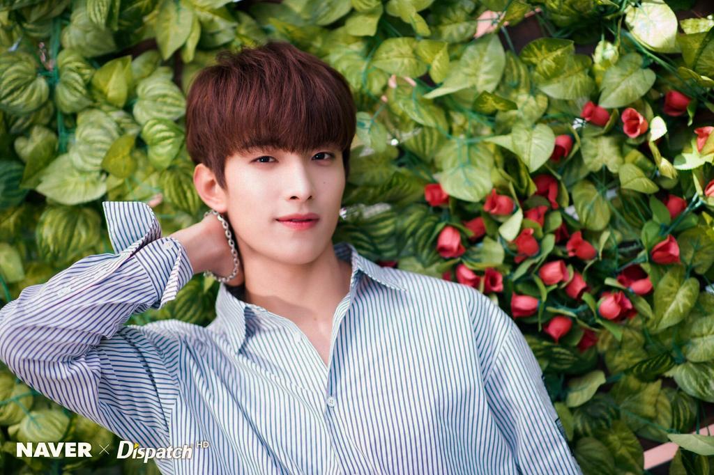 lsmdoingthings's tweet photo. seokmin's one more addition to his boyfriend looks (2018) https://t.co/NqlayGd18W