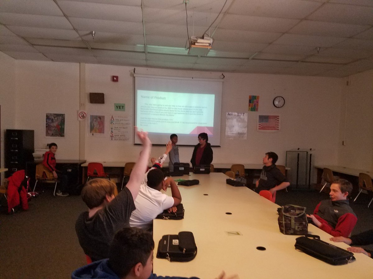 DianeHuyck's tweet photo. Super impressed with my
I &I students for their creative innovations! #TeamMonocacy
@FCPSCTE
#FCPSBrainWeek
@DrWare_FCPS
@KtShoemakerFCPS https://t.co/IWsUImLUJc
