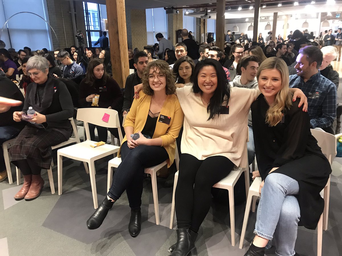 PaulaKwan's tweet image. Finding the last 3 seats at a full house tonight #WeAreDesignX