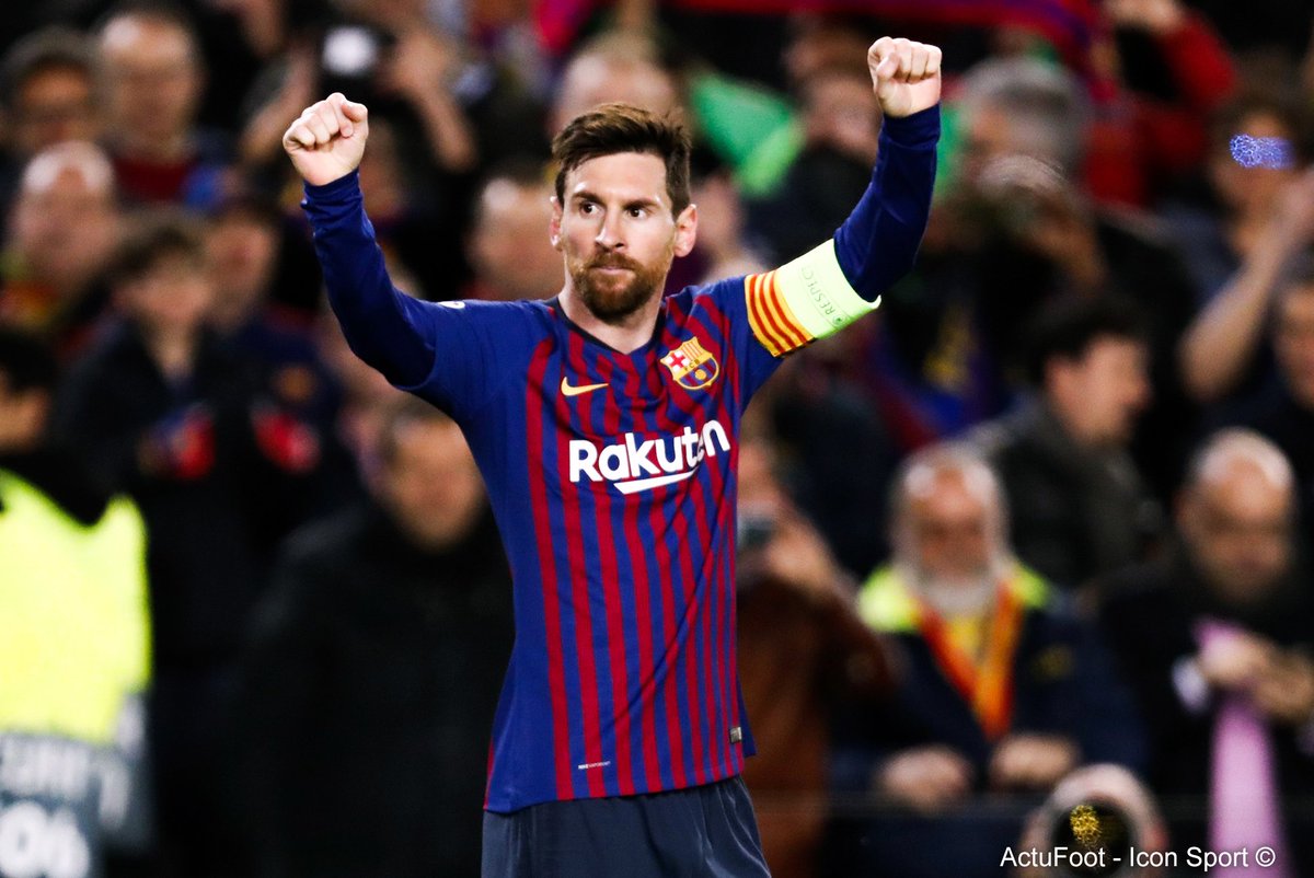 ActuFoot_'s tweet photo. Génésio : « Messi ? Il s'est mis en mode Ligue des Champions, dans un mode inarrêtable. A l'image de ce qu'a fait Ronaldo mardi, il a prouvé qu'il était l'un des plus grands de l'histoire du football. C'est un génie. » https://t.co/iK1cLkc3pJ