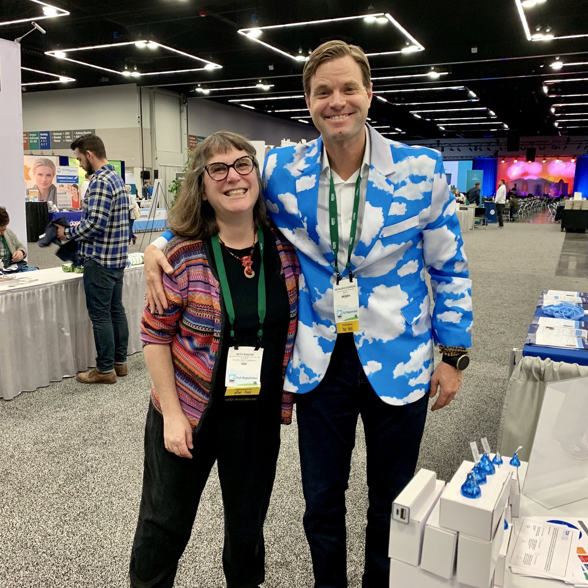 BGBreck's tweet photo. It’s official @Box | @Box_Org is addicted to building nonprofit digital muscle. #19NTC #vivegood https://t.co/43C4x14qwW