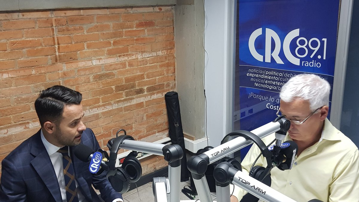 fraccion_unidad's tweet photo. Nuestro Jefe de Fracción, @MasisErwen expone sobre sus denuncias y preocupación por la realidad financiera y administrativa del @atuladoice en el programa #Alas5 con Alberto Padilla en 89.1 fm. https://t.co/EsSeaIjYIY