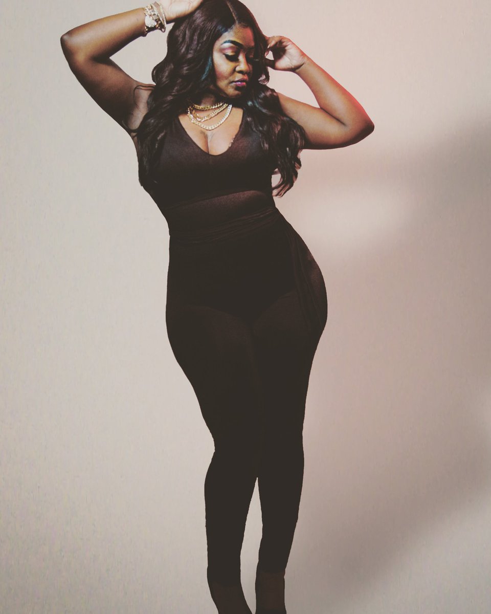 GoddessMocca's tweet photo. Mocca Goddess Babbyyyy.. https://t.co/CYhs9Hy49m