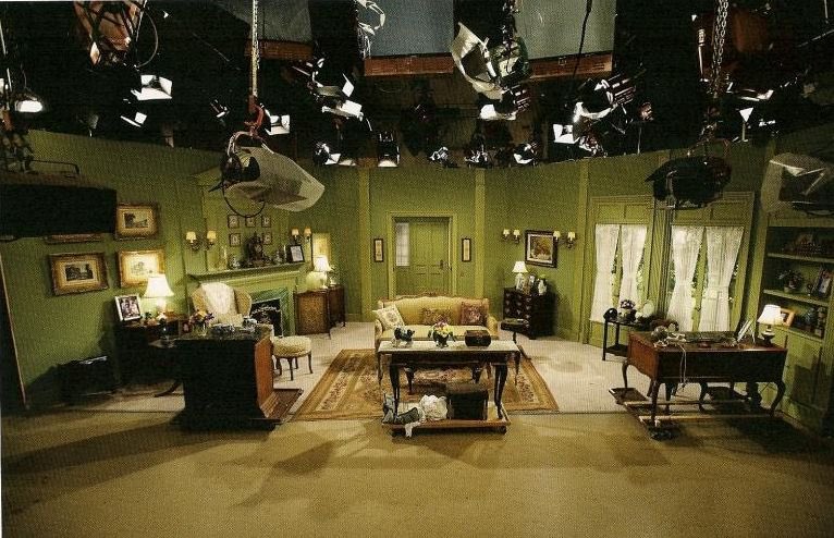 xoxo_source's tweet photo. Days of our lives 30 day challenge Day 3: favourite set : The fancy face/ Horton house and Bo&Hope’s house #Daysofourlives #dool #fancyface #Horton #brady #30daychallange #bope #BoHope #soap https://t.co/YmechFtDDG