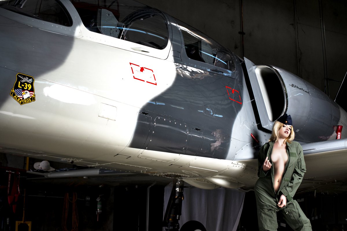 pierresperils's tweet photo. Come fly with me? Too bad Facebook and Instagram are down guess they gonna miss this one.
@ahugheshairdesi
@my_violet_pixie
#camgirl #camgirlsoftwitter #modernmusesalonaz #FacebookDown #instagramdown #violetpixie #HumpDayMotivation #photography #model #nudes #fashionblogger https://t.co/LGaPb8feVL