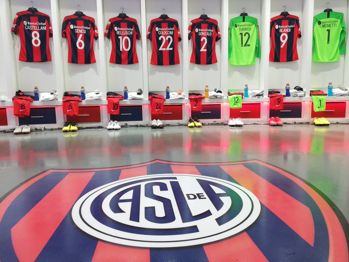 Vestimenta de online san lorenzo