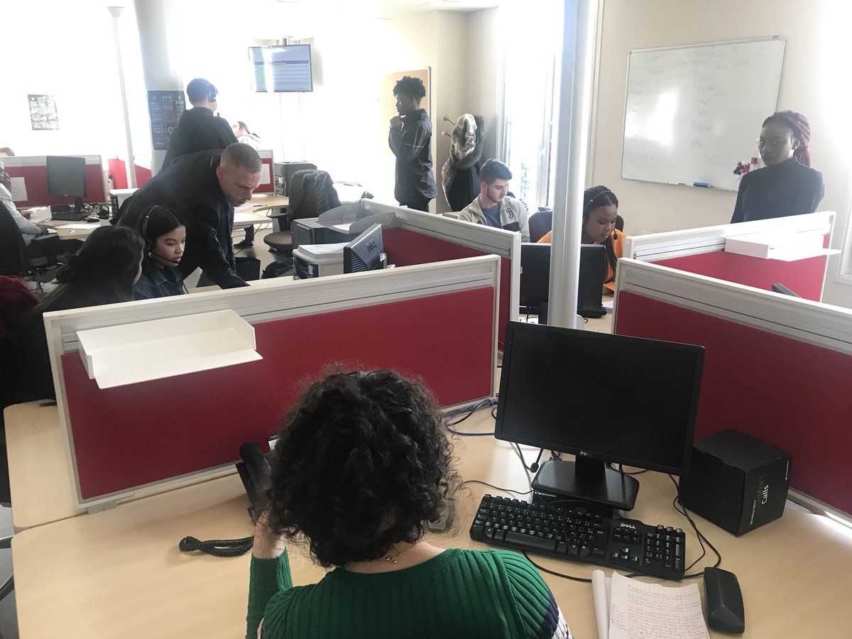 connectjob45's tweet photo. DécouverteMétier #Softskills
Mise en situations métier de teleconseiller, #connectjob, élèves Paul Gauguin, campagne Des Voitures Électriques Pour Les Hopitaux
Coaching très réussi dans l’entreprise Harmonie Mutuelle Orléans https://t.co/KDietR8c2k
