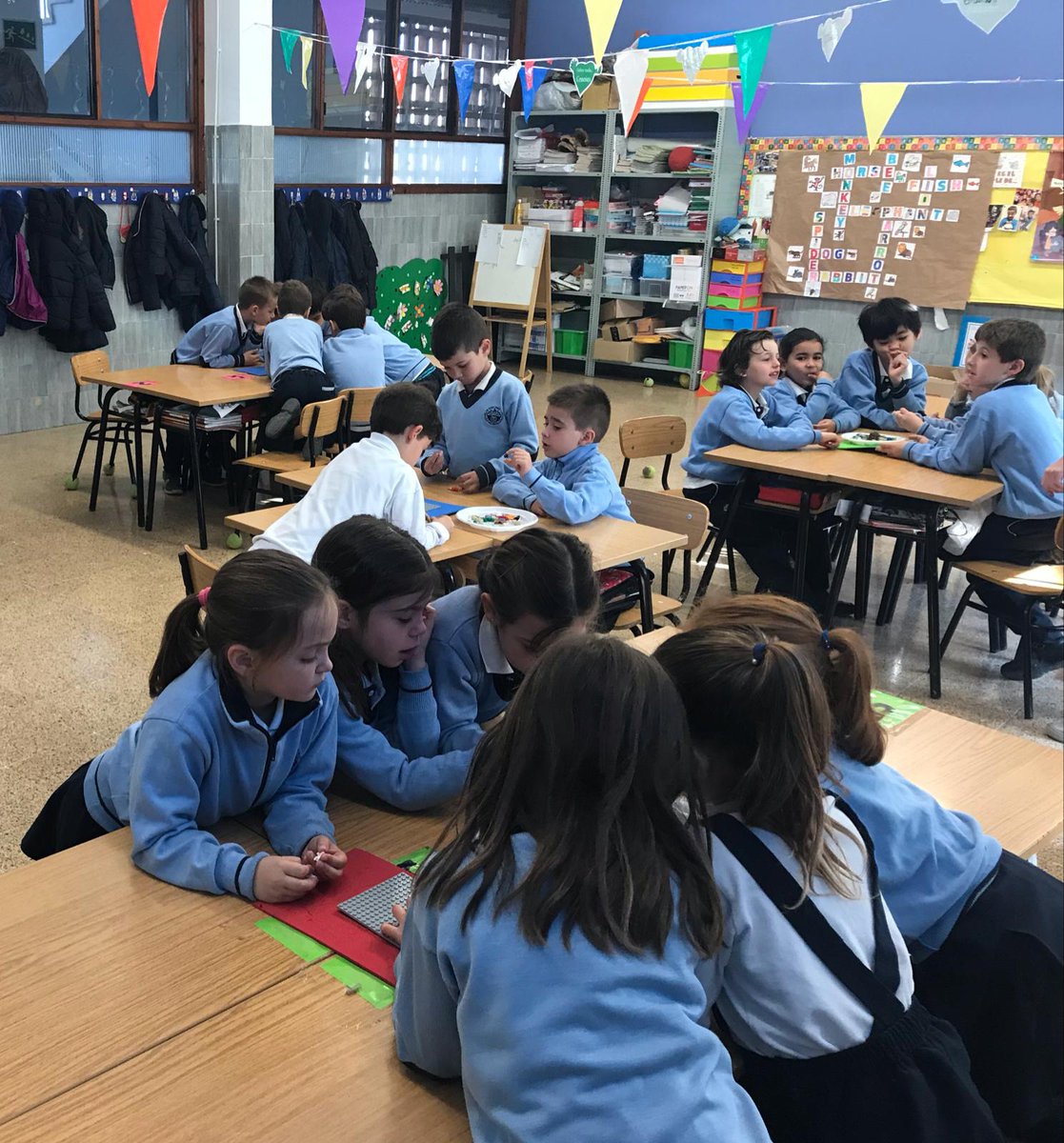 escuelassj's tweet photo. (3/6 )Día2 - #SemanaIgnaciana #Adentrate
1EP - Continuamos conociendo la figura de San Ignacio. ¿Cómo querría que fuera el nuestro cole?
#FemEscola #EsParaTi #ItIsForYou #EsPerATu https://t.co/HnwFEw8Iva