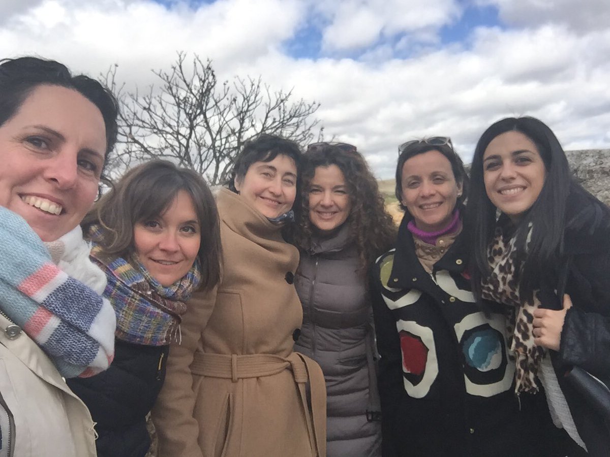 Gracias <a href="/techades/">Teresa Puchades</a> por compartir todo lo que sabes con nosotras y nuestro alumnado. Ha sido un día completo y muy divertido. Nos veremos pronto 😃 Verdad <a href="/cris_gilpuente/">Cristina Gil</a> ? 😃