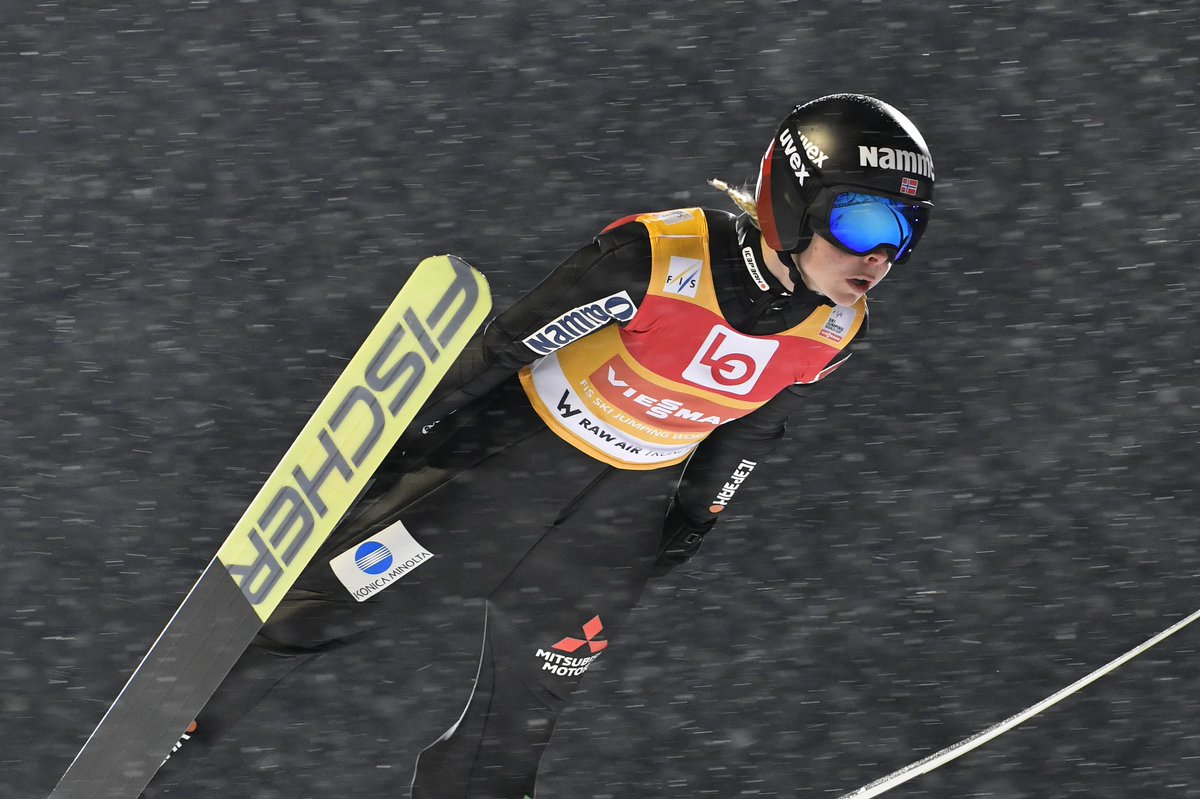 Best i snøværet: <a href="/marenlundby/">Maren Lundby</a>. 
Foto: Ole Martin Wold/NTB