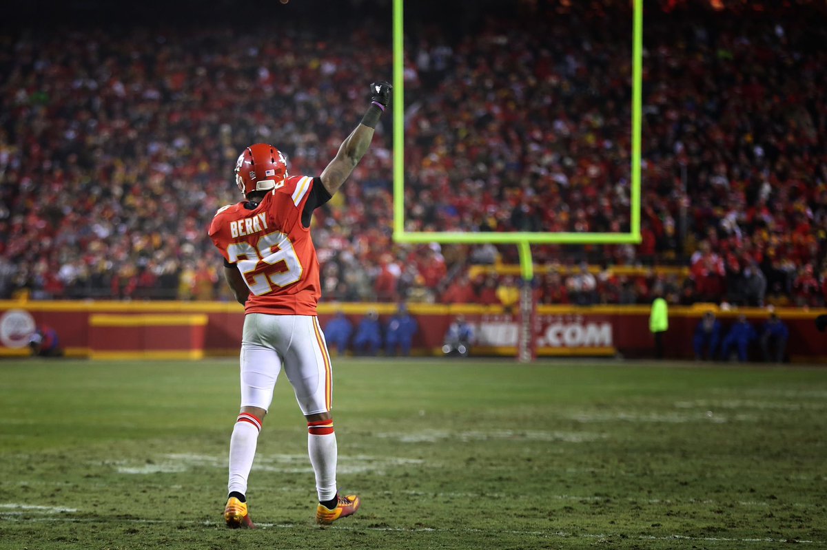 AndyReidParody's tweet photo. Thank you, @Stuntman1429. https://t.co/NhIPsIQh3z