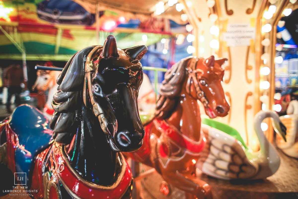 NLHCommunity's tweet photo. Living at #TheNewLawrenceHeights means you’re close to amazing #MarchBreak fun in downtown #Toronto! Happening on the #Exhibition grounds, #SpringFestTO is an indoor fun park full of rides, crafts, daily entertainment shows and more that is sure to wow your kids. 🎟 https://t.co/L0KZTqeqqZ
