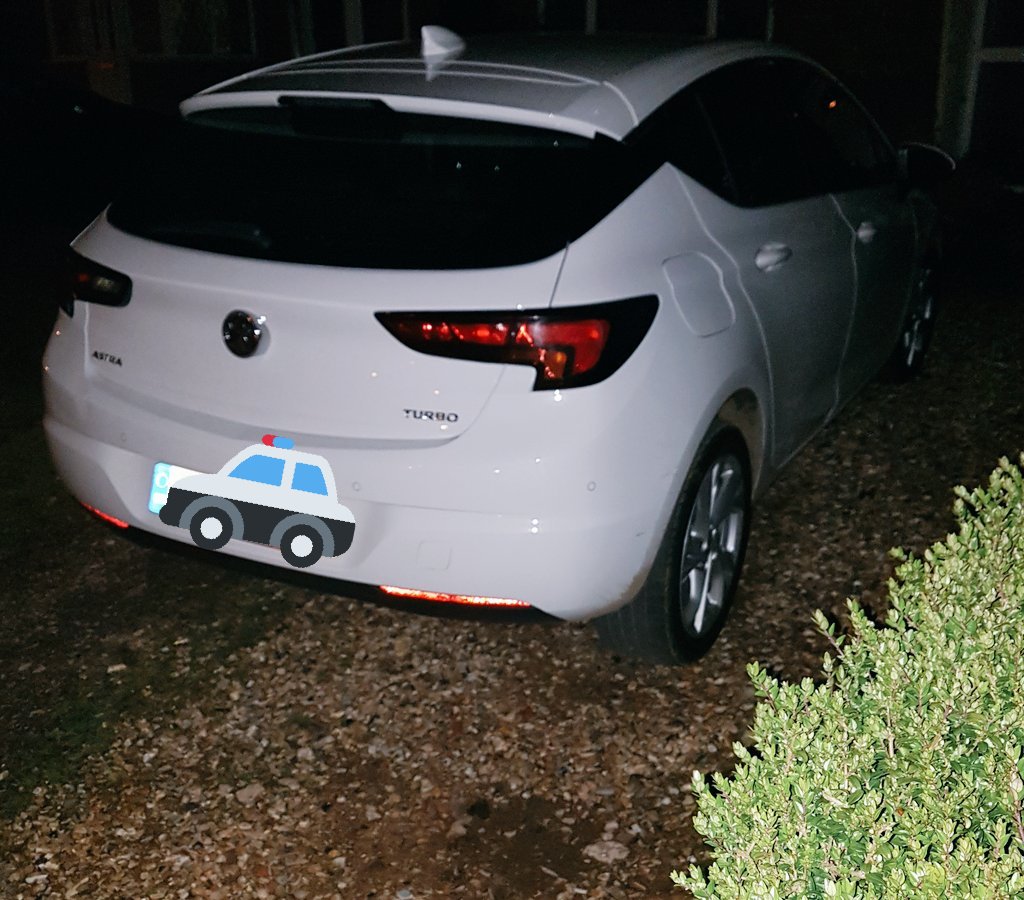 NSRAPT's tweet photo. Assisted @PoliceHaverhill &amp; @MildnhallPolice stopping this vehicle after it was suspected to have been involved in a Theft related incident. The driver provided a positive @DrugWipeUK and has no valid licence. The vehicle has been #seized and driver has been arrested #1852 #1300 https://t.co/XyvqJ72kzr