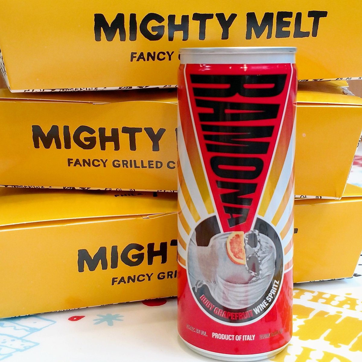 MightyMeltPHL's tweet photo. Wednesday special: @DrinkRamona Ruby Red Wine Spritz cans for $8 @TheBoursePhilly until 7. https://t.co/vmCWQVUtm6