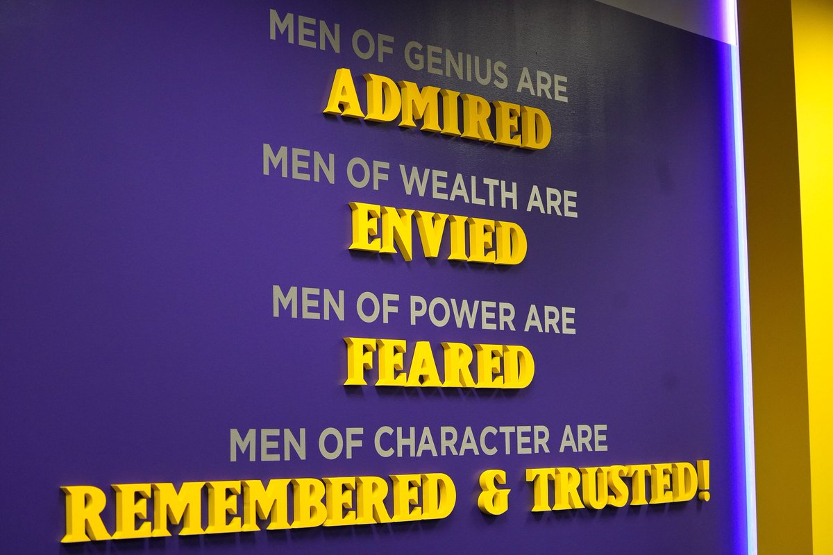 ECUPiratesFB's tweet photo. 🏴‍☠️🏴‍☠️🏴‍☠️ New Team. New Team Room. New #PirateStateOfMind. 🏴‍☠️🏴‍☠️🏴‍☠️ #WhyNotUs #NoQuarter #PirateNation https://t.co/FDcwbHuGLy