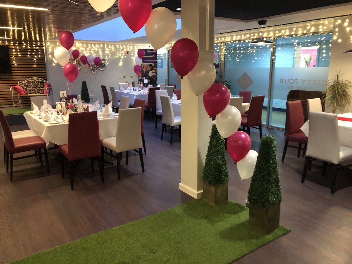 DonnaTurnerIrw1's tweet image. Fun inspirational evening with 💕 @leestaffordhair @illingwv @ShelaghLegrave  @CherylSmith1987 @jochappel4 #changinglivesthroughlearning @CrawleyCollege @Chi_College #amazingfood #lovemyjob💇‍♀️