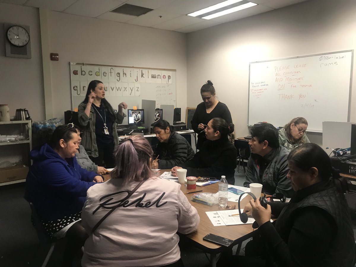 CCSDFamily's tweet image. Thank you for the invitation &amp;amp; hosting this timely  #familyengagement workshop #linkedtolearning! The parents appreciated the face-to-face time with both administrators, answers to personal questions, SBAC practice in the lab, Ronnow website demo., &amp;amp; treats! 🤝 #Trust  #1forKids