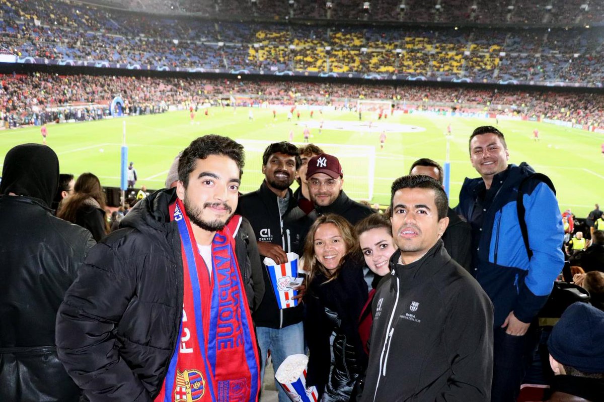 Cruyff_Inst_ES's tweet photo. Nuestros estudiantes están en el #CampNou disfrutando del partido de octavos de la @ChampionsLeague @FCBarcelona - @OL.
https://t.co/R57HQoDZ5p
#EducatingLeaders #CruyffNetworking https://t.co/jBBqMsHzGO