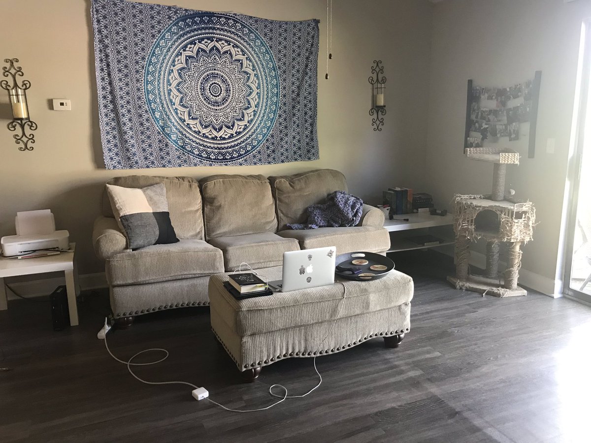 Michelle E Caldwell tweet media