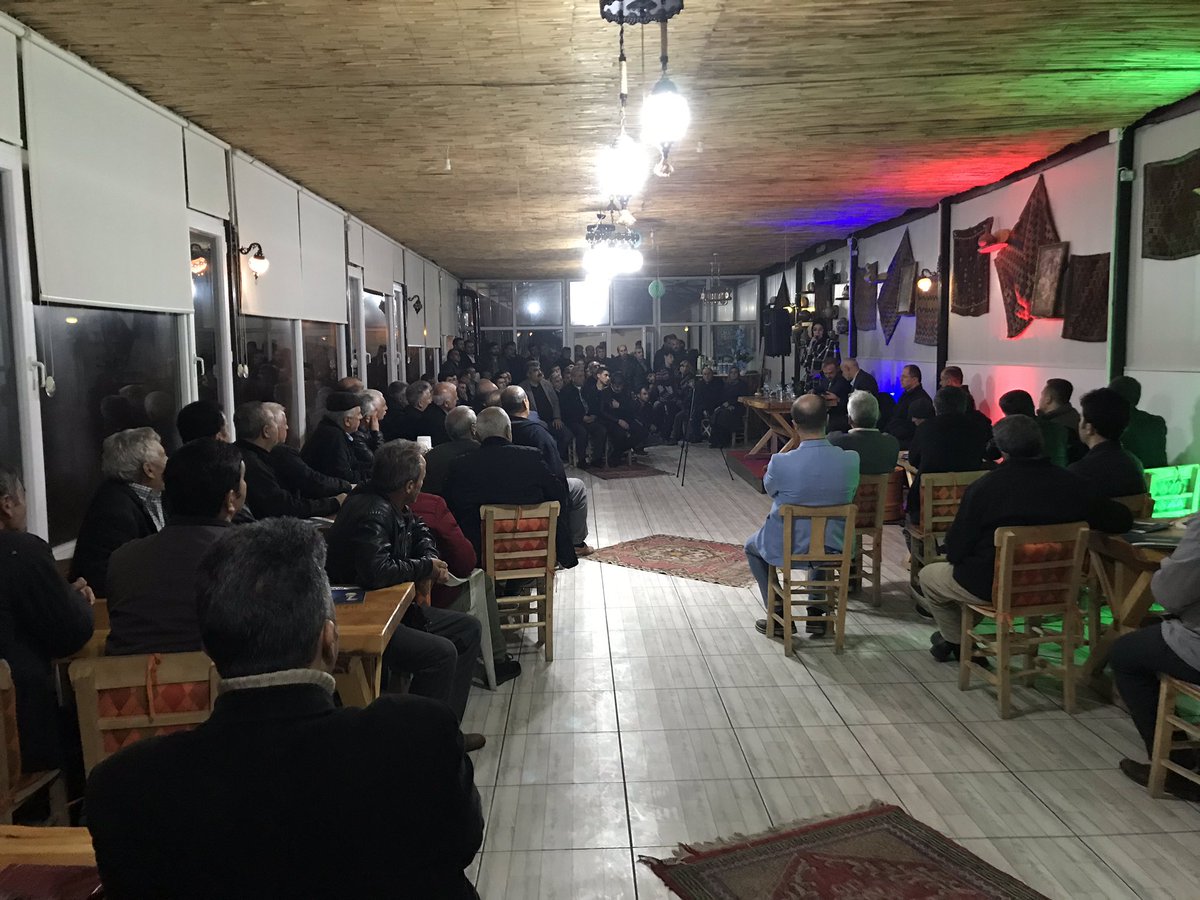 gulayaricigil's tweet photo. Beyşehir’de Dumanlı’lı hemşehrilerimize misafir olduk. Cumhur İttifakı adaylarımıza destek istedik. Teşriflerinden ve katkılarından dolayı teşekkür ediyorum. https://t.co/fxIRq0jBIK