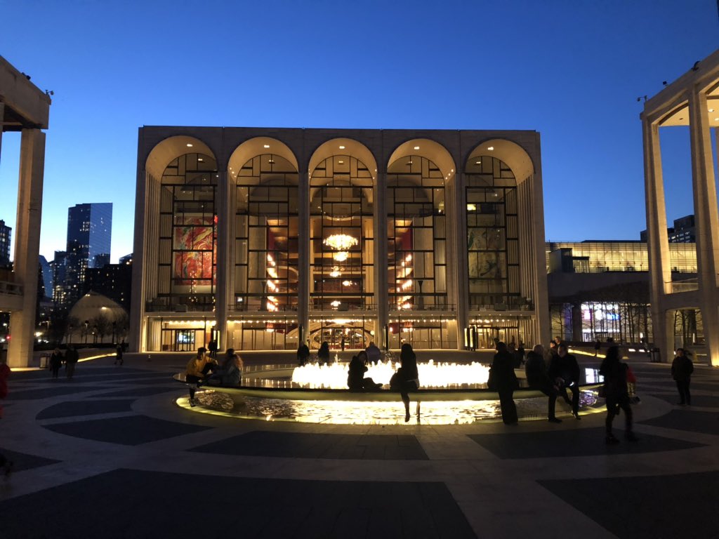 a_znamirowski's tweet photo. Greetings from the Big Apple! https://t.co/pEOomFPmCy
