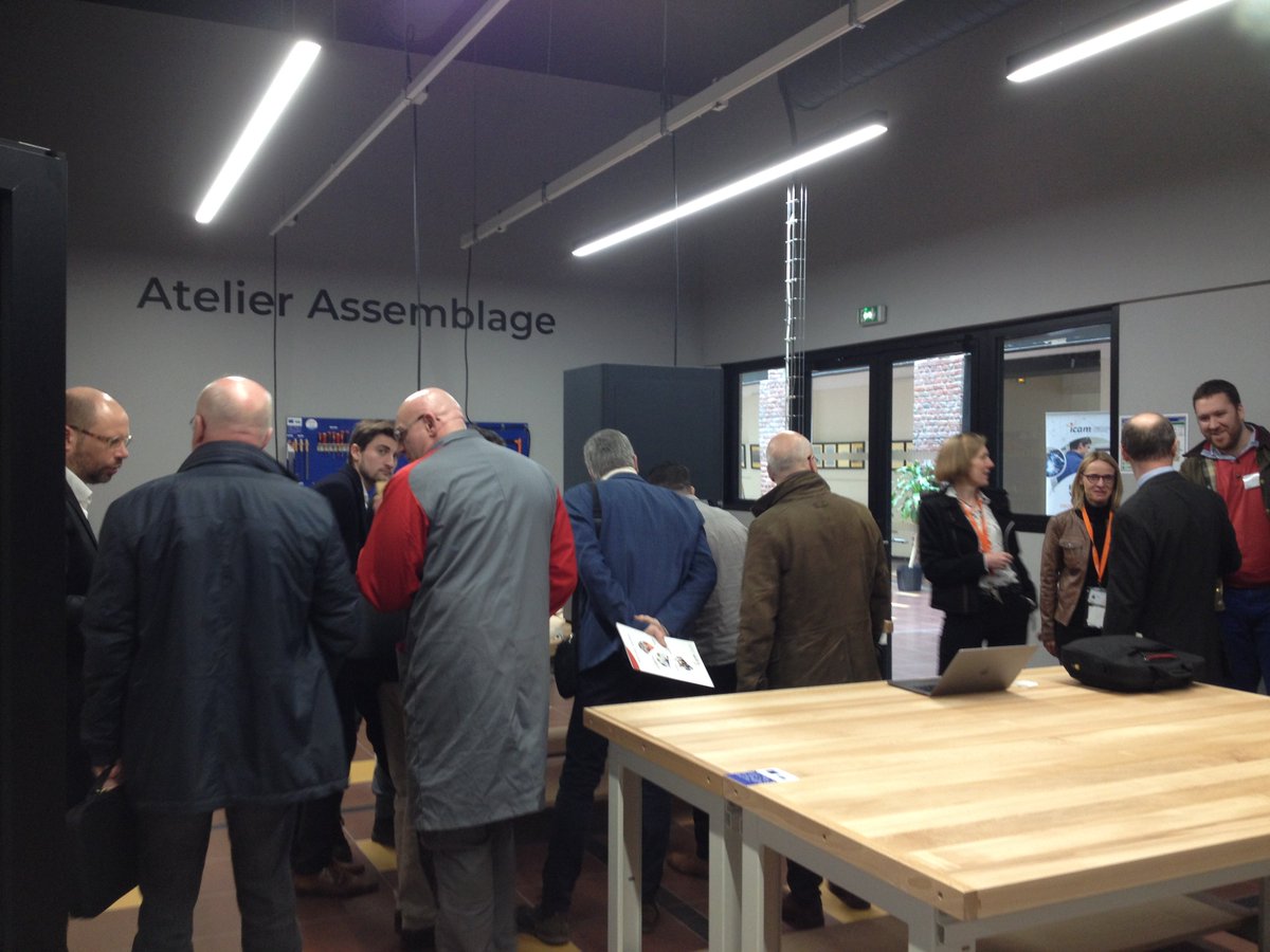 techshop_lille's tweet photo. Inauguration de la Plateforme commune CREATIVE @icam_fr #Lille &amp; @techshop_lille 
Etaient présents Patrick Scauflaire, @LEBASNicolas, Christophe Lescroart, @PierreGiorgini, Pascal Malfoy @Adeo @leroymerlinfr, @JIGNASZ 
#innovation #prototypage #impression3D #metal #hautsdefrance https://t.co/HHXlgB1gqB