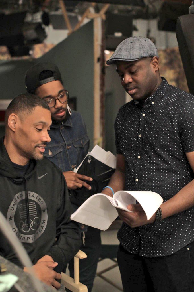 CharlesAllen79's tweet photo. MEETING OF THE MINDS. ๐ฝ๏ธ๐ฌ๐๏ธ
.
.
.
#BentOuttaShape #PlayersOnly #SetLife #Writers #Filming #SquadGoals #KState #Follow https://t.co/1sGDuPvAhk
