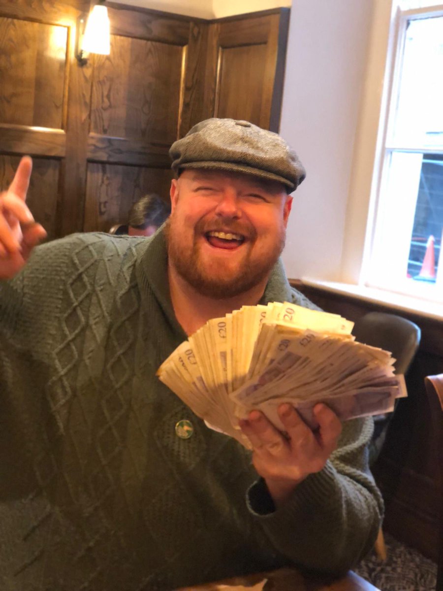 Iceman5530's tweet photo. day 2 and im #winning!!! a cool 2.2k from a nice £120 treble, #cheltenahmfestival #outrageousscenes https://t.co/JpibCslRXG
