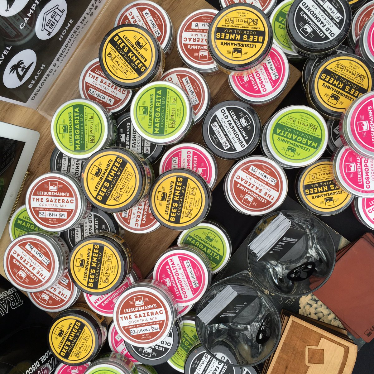 #FacebookDown YOU KNOW WHAT TO DO...DRINK MORE COCKTAILS!!! #insatagramdown #cocktailmixer