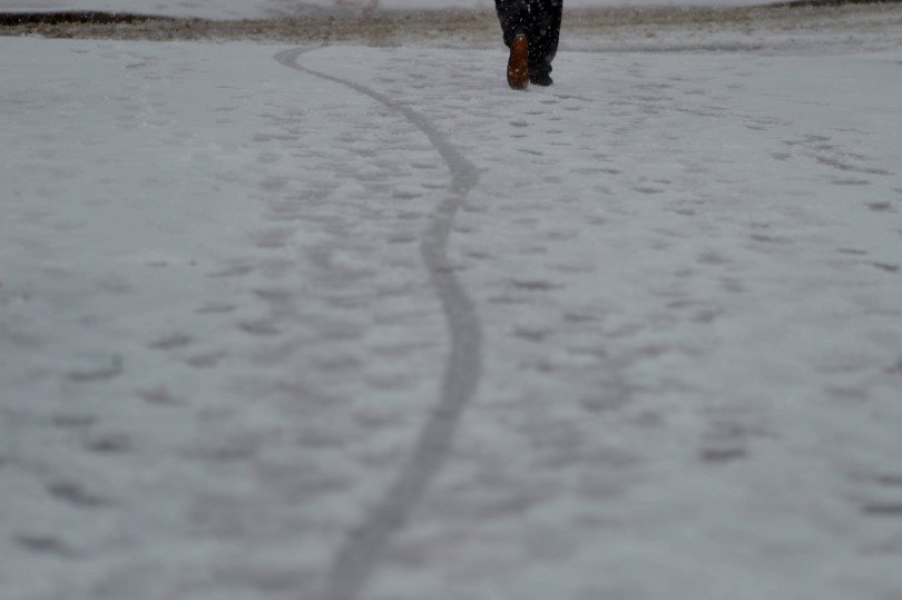 denverpost's tweet photo. Photos from the #BombCyclone #COWx #SnowMageddon2019 https://t.co/yfXoNgIwDR https://t.co/zzBP8VY4VI