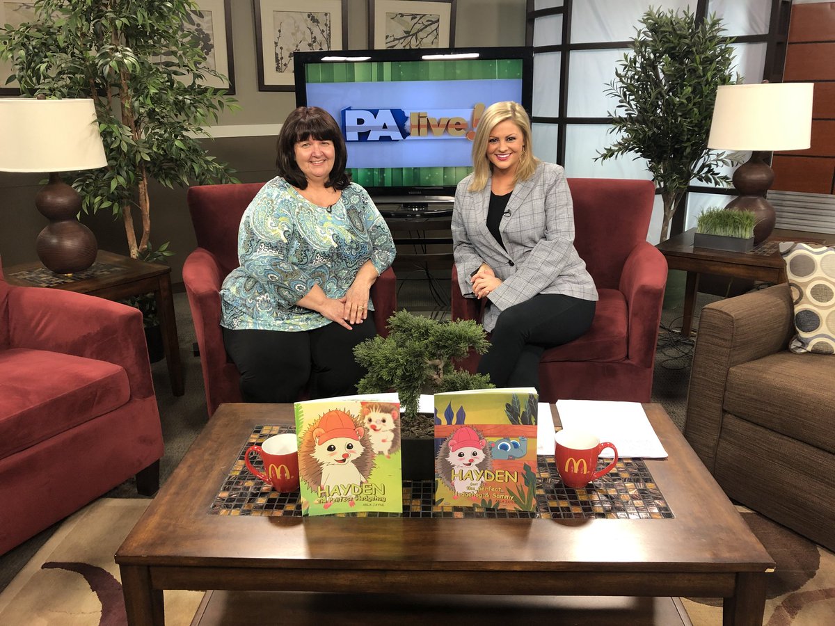 ArlaAuthor's tweet photo. So much fun today on PA LIVE! #haydentheperfecthedhehog #ChildrensBooks #Christianfaithpublishing #kidsread https://t.co/b9HUn2zjl8