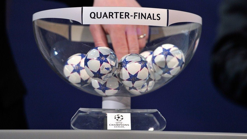 CR7_inside's tweet photo. 🍀🤔Le tirage des 1/4 de finale de la Ligue des Champions aura lieu Vendredi à 12h. 

Votre pronostic pour la Juventus de Cristiano Ronaldo ? https://t.co/46kS7zpbAq