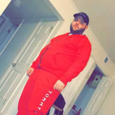 JimboElardo's tweet photo. #NewProfilePic https://t.co/t7lnWbtCTu